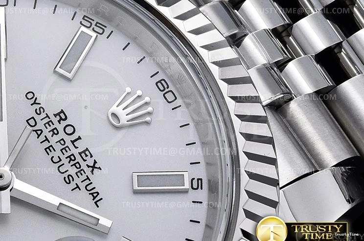 1223 Effortless R2DJ0252J – DJ2 41mm Jub 641